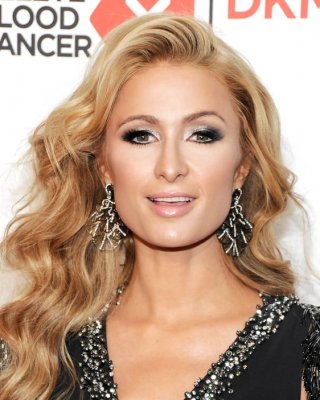 Paris hilton
 #81121121