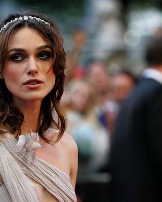 Keira Kinghtley - Goddess Dress