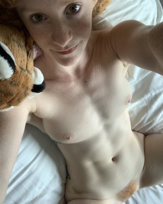 Amy Hart #82251364