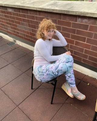 Amy Hart #82251376