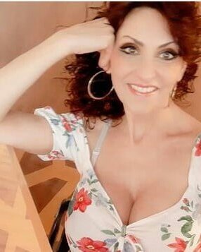 Italian Milf