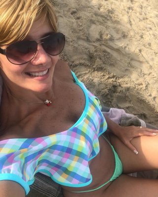Syper heiße Milf
 #81185515