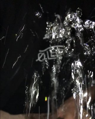 Prickelnde Piss-Bilder
 #105006446