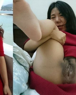 アジアの女の子が服を着たり脱いだり
 #89520066