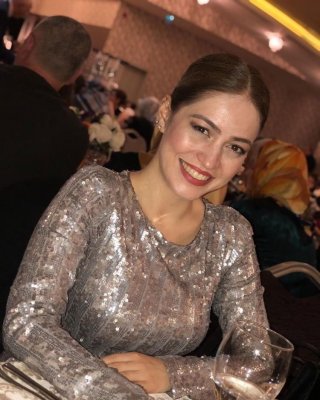 Jasmine Schwester imig
 #93301440