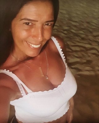 Sexy reife Milf mit großen Titten für Kommentare und Cumtribute
 #91647443