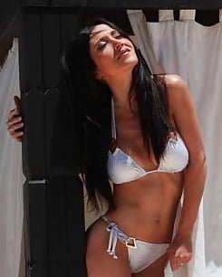 Fabienne Karat
 #97525737