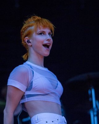 Hayley Williams Just Begging For It Volume 5