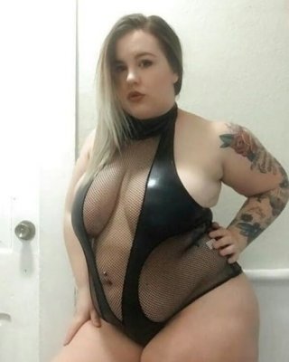HOT n THICK #103493069