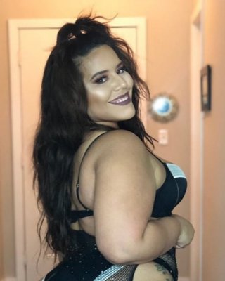 HOT n THICK #103493076