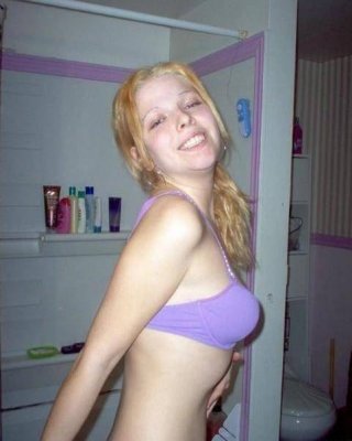 Ich habe deine Bilder gefunden
 #101573175