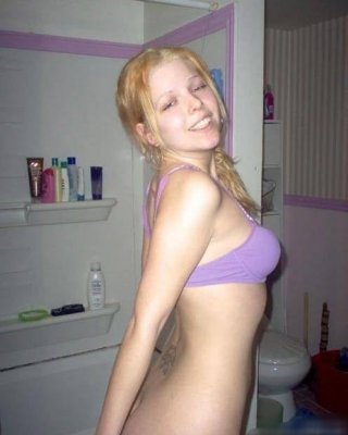 Ich habe deine Bilder gefunden
 #101573187
