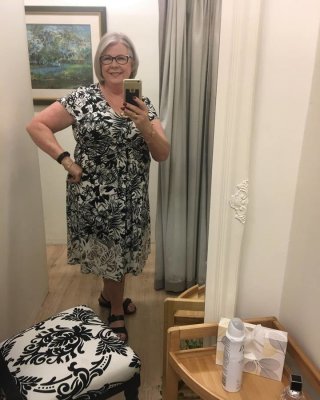 Bbw sexy Oma mit großen natürlichen Titten Bauch Schlampe Gilf Milf
 #94902735