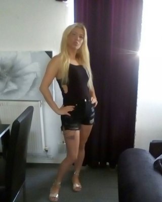 Dumme chav schlampen - rachel d
 #103654141