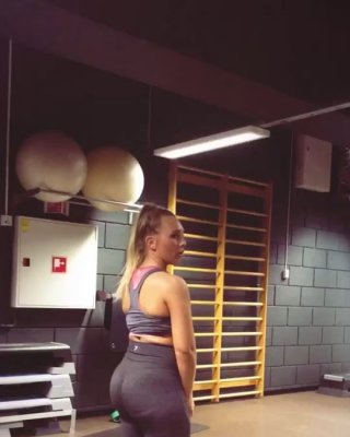 Huge fuckable booty ass Maren....wank bank #105875280