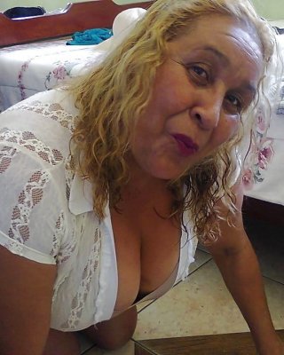 Older And Hot 286 (Busty Erotic Dressed)