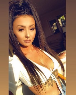 Chav Bimbo Paige