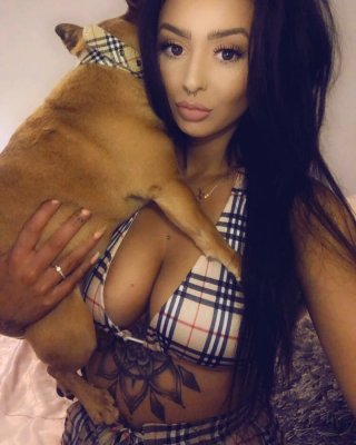 Chav Bimbo Paige