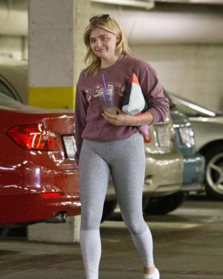 Chloe Grace Moretz Camel Toe