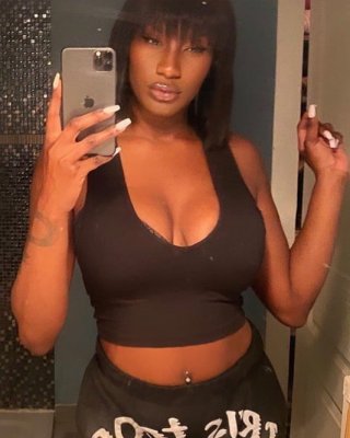 Aya nakamura slut la grosse pute
 #105113909