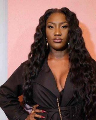 Aya nakamura slut la grosse pute
 #105113920