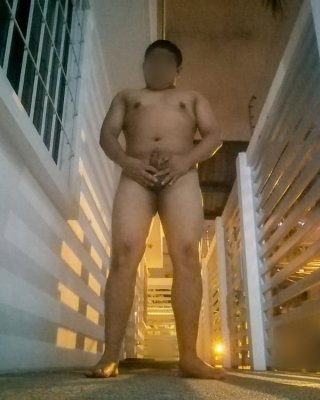 Totalmente Desnudito y Expuesto en la Calle 03 - (Working) #106965661