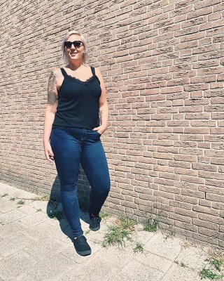 Dutch MILF Linda - Sexy Tall  Blond Curvy