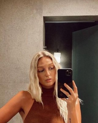 Georgia Hirst nackt #108577882