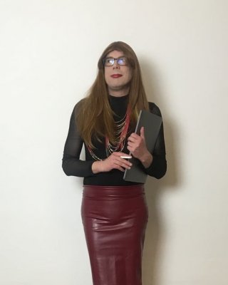 Zofe isabelle nr 228 sehr feminin bi devot augsburg
 #90312019