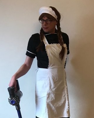 Zofe isabelle nr 228 sehr feminin bi devot augsburg
 #90312051