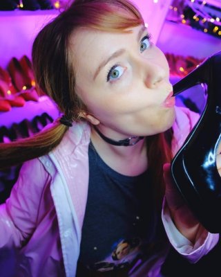 Who&#039;s Shannon Heels?? #107166658