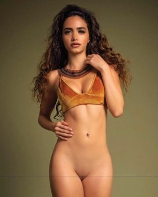 Renee valeria reva
 #80529229