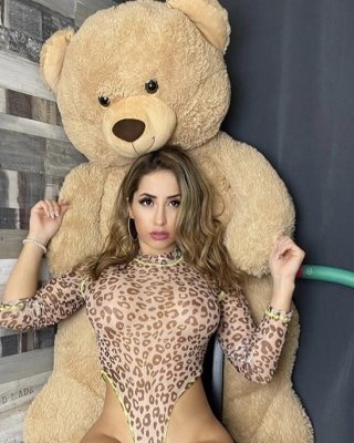 Insta babe melanie shark wank bank 2
 #94644881