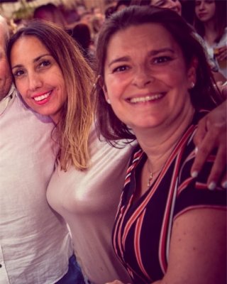 Who do you fuck
 #80057706