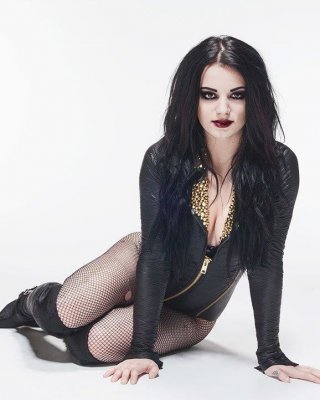 Weibliche Berühmtheit Stiefel & Leder - saraya bevis (aka paige)
 #96944152