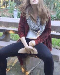 Gifs zum Abspritzen sehr schnell 15 (Mädchen Masturbation)
 #94976284