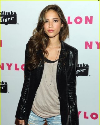 Kelsey Asbille Chow #90855955