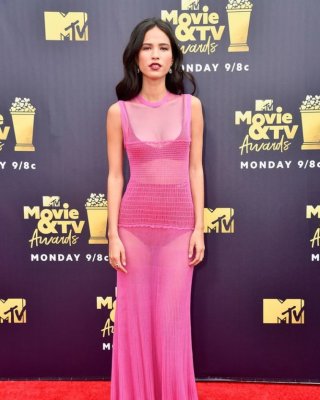 Kelsey Asbille Chow #90855973