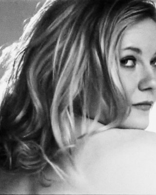 Kirsten Dunst&#8217;s Classy B&#038;W Topless Shoot