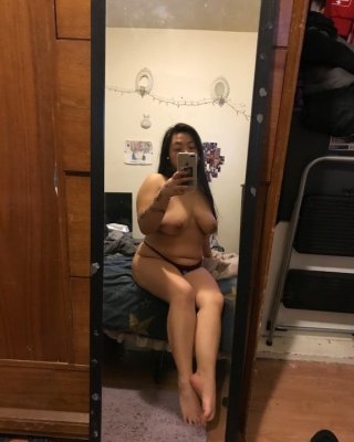Gelangweilt=Aktfotos machen
 #99797367