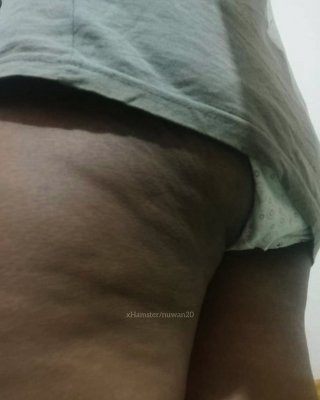 Chubby reifen und yong Junge cam ausgesetzt - sri lankan
 #102684623