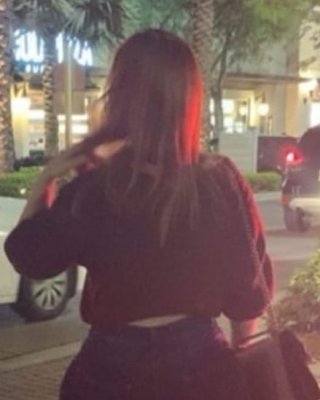 Big booty hoes
 #90298088