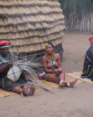 African Tribes - Solo Girls