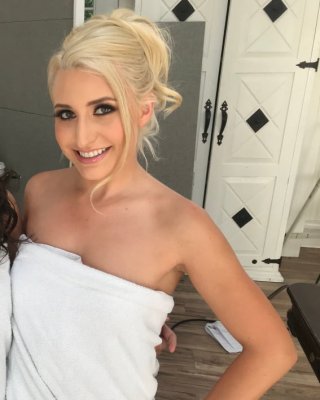 Xandra Sixx #102210923
