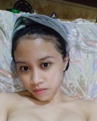 Elina baharani gadis bugil tangerang
 #96033536