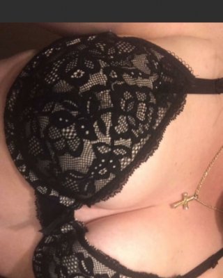 Mehr Milfs
 #96973928