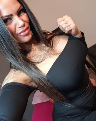 Tattooed Big Tits Dutch Bimbo Mar