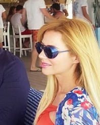 トルコ人女性、トルコ人男性、トルコ人女性、トルコ人女性、トルコ人女性
 #99658380
