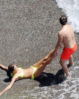 Irina shayks sexy bilder am strand
 #79623580