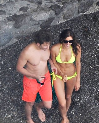 Irina shayks sexy bilder am strand
 #79623583